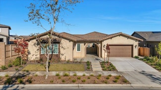 1023 Beaver Pond Loop, Madera, CA 93636