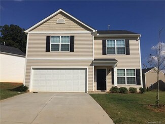 2709 Timberbrook Dr, Charlotte, NC 28208