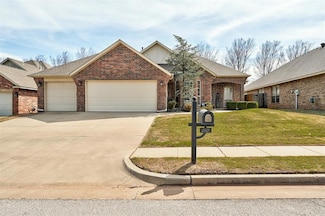2512 SW 141st St, Oklahoma City, OK 73170