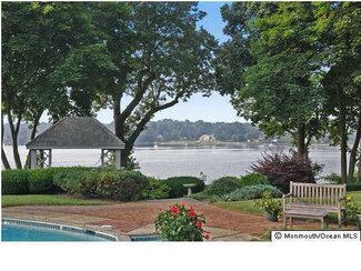 926 Navesink River Rd, Rumson, NJ 07760