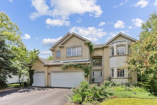 2708 High Meadow Rd, Naperville, IL 60564
