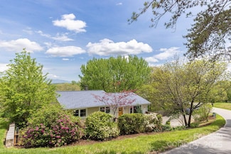 194 Stradley Mountain Rd, Asheville, NC 28806