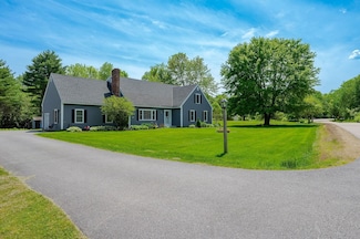 32 Palm Dr, Greenland, NH 03840