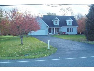 1521 Reed Rd, Bergen, NY 14416
