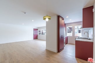 12425 Texas Ave Unit 4, Los Angeles, CA 90025