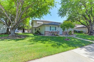 240 Breuner Dr Unit 4, Roseville, CA 95678