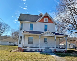 335 N Arch St, Tiskilwa, IL 61368