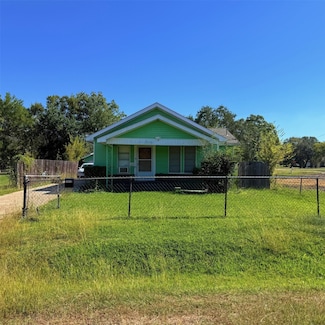 1312 13th St, Port Arthur, TX 77640