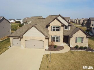 11210 N Sycamore Creek Dr, Dunlap, IL 61525