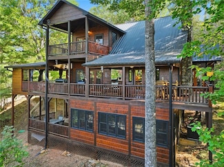 24 Rabbit Ridge Rd, Morganton, GA 30560