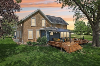 N5562 County A Rd, Lake Mills, WI 53551