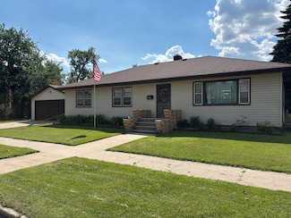 401 Central Ave, New Rockford, ND 58356