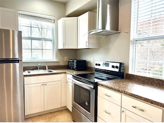 4236 E Cherokee Dr, Canton, GA 30115