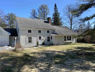 282 West Rd, Manchester Center, VT 05255