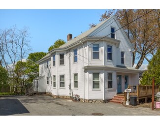 202R Washington St, Gloucester, MA 01930