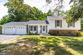 275 Sharon Dr, Lusby, MD 20657