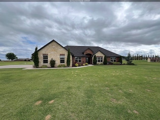 9 National Rd, Enid, OK 73703