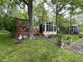2795 E 28th Lot 697 Rd, Seneca, IL 61360