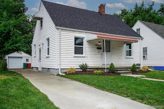 14685 Agnes Ave, Eastpointe, MI 48021