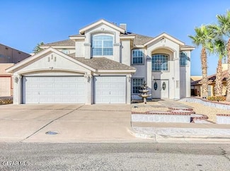 12513 Sun Spirit Dr, El Paso, TX 79938