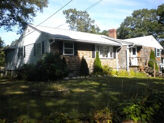 17 Gardner Rd, North Easton, MA 02356