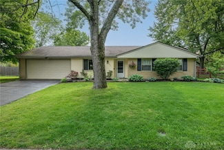 294 Waterford Dr, Dayton, OH 45458