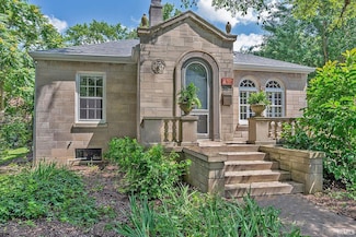 1119 E 1st St, Bloomington, IN 47401