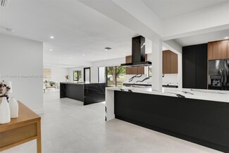 8515 SW 97th Rd, Miami, FL 33173