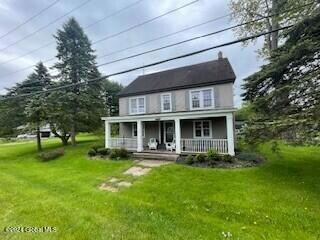 685 Mariaville Rd, Schenectady, NY 12306