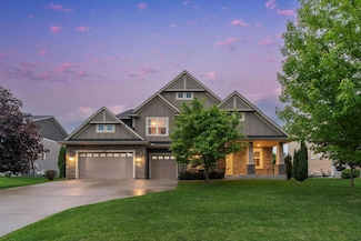 3265 Arden Dr, Woodbury, MN 55129