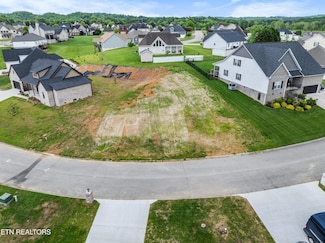 601 Running Brook Dr, Strawberry Plains, TN 37871