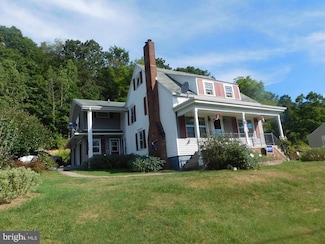 5825 Us Highway 522 N, McClure, PA 17841