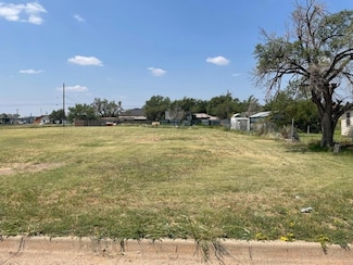 905 N Adams St, Amarillo, TX 79107