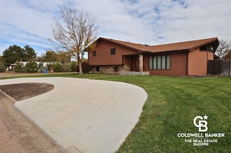 501 S 3rd St, Leoti, KS 67861