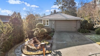 5115 NE 55th St, Seattle, WA 98105