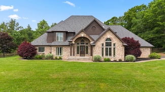 313 Brook Hill Ave, Vestal, NY 13850