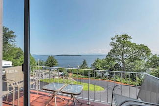 197 Scenic Dr Unit 3, Gilford, NH 03249