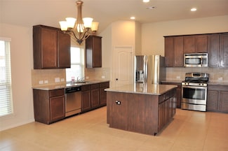 2104 Pleasant Valley Rd, Pearland, TX 77581