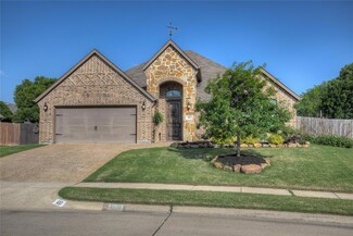402 Elmcrest Ct, Forney, TX 75126