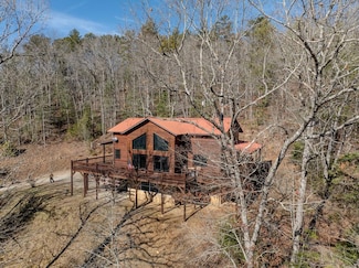 2059 Lower Tuskeegee Rd, Robbinsville, NC 28771