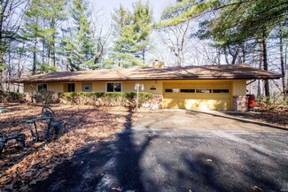 127 Westwood Dr, West Lafayette, IN 47906