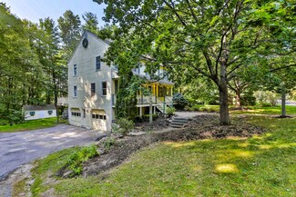 10 Pinewood Rd, Hudson, NH 03051