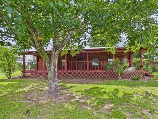 32332 Texas 49, Avinger, TX 75630