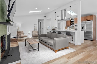 9542 Larrabee Ave, San Diego, CA 92123