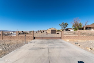1024 Fathom Dr, Lake Havasu City, AZ 86404