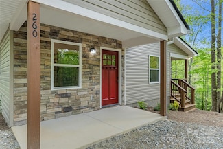 260 Cotton Top Dr, Brevard, NC 28712