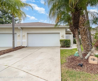 142 Ocean Garden Ln, Cape Canaveral, FL 32920