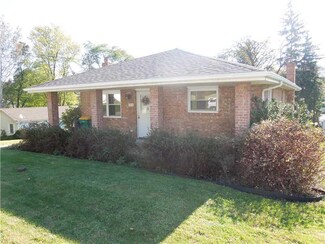 122 E Owens Ave, Derry, PA 15627