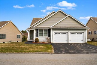 32 Brody Ln, Hudson, NH 03051