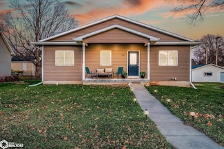 404 3rd St, Neola, IA 51559